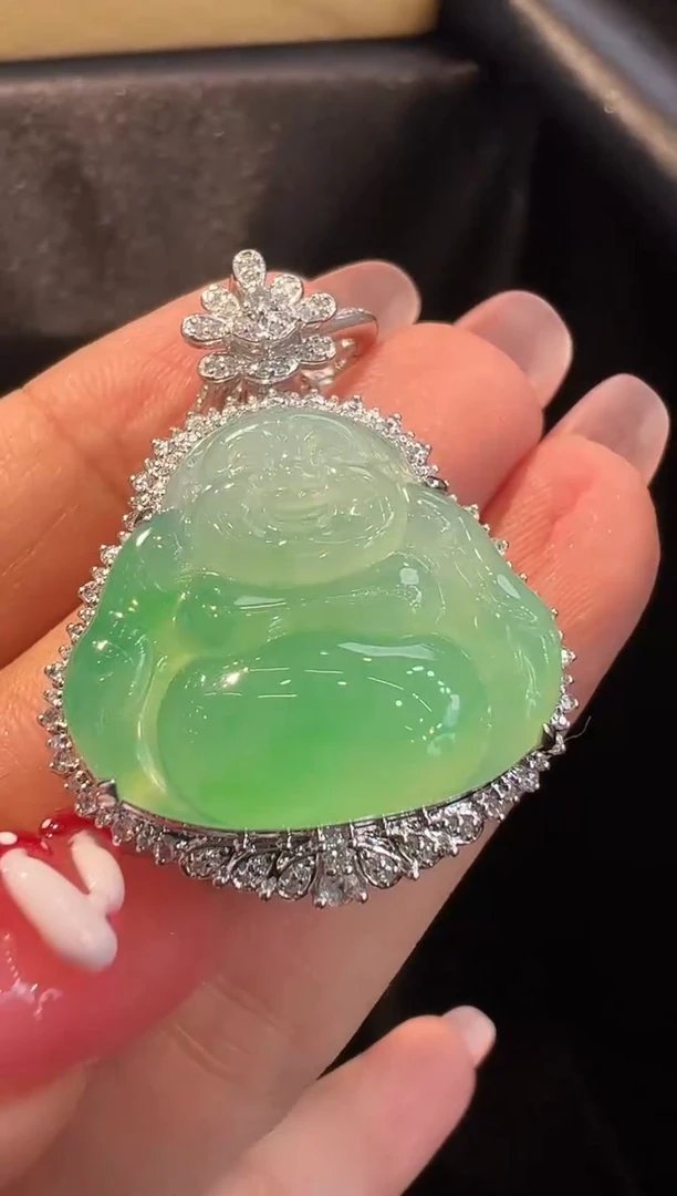 翡翠18K金镶嵌吊坠(不含链)耳饰