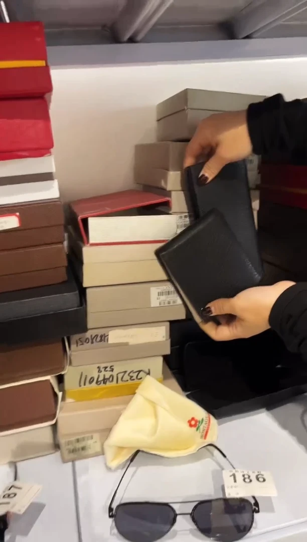 头层牛皮500品牌男包清货中(不要卡单，理性消费）