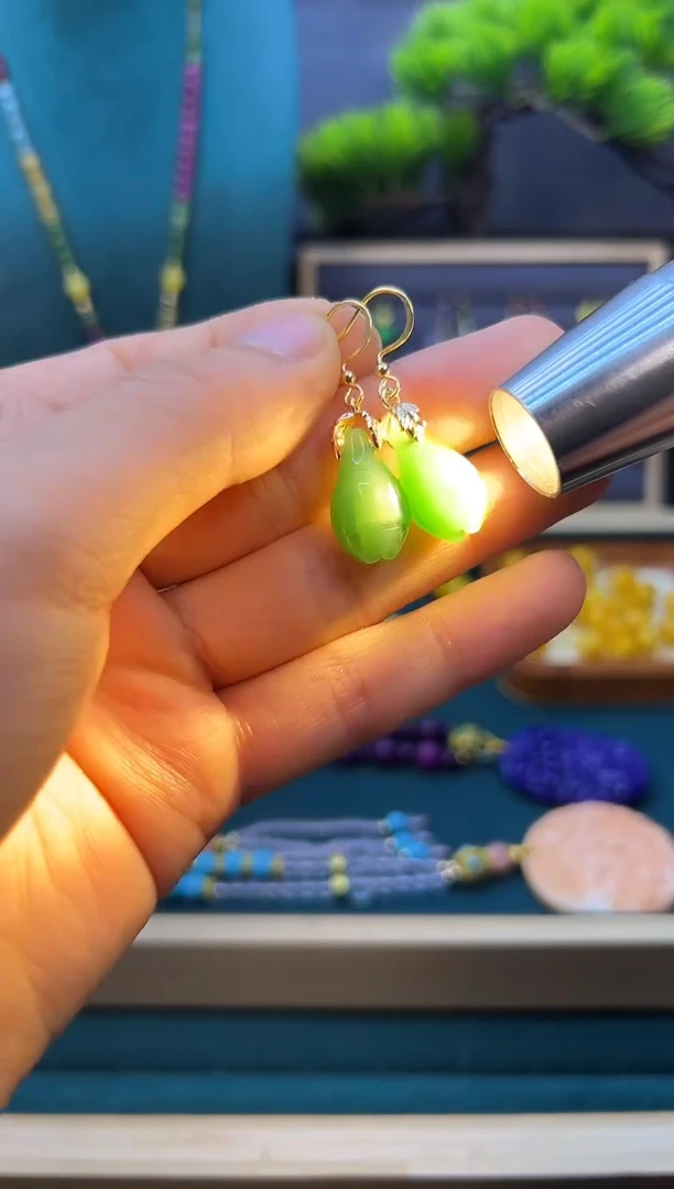 【闪购商品】和田玉耳饰14K金镶嵌E93