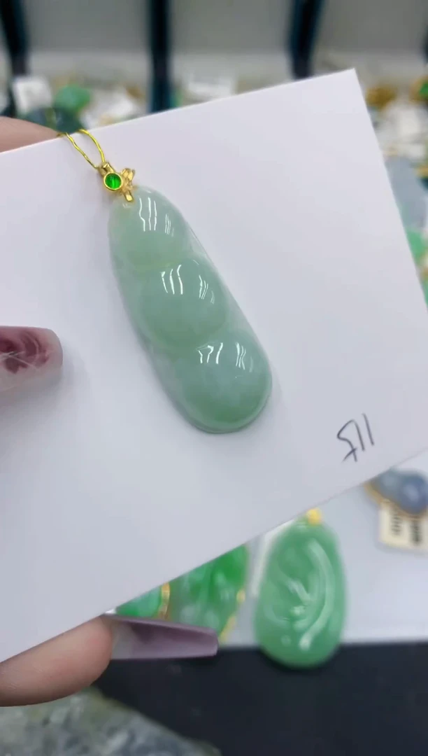 颈饰未镶嵌翡翠11111