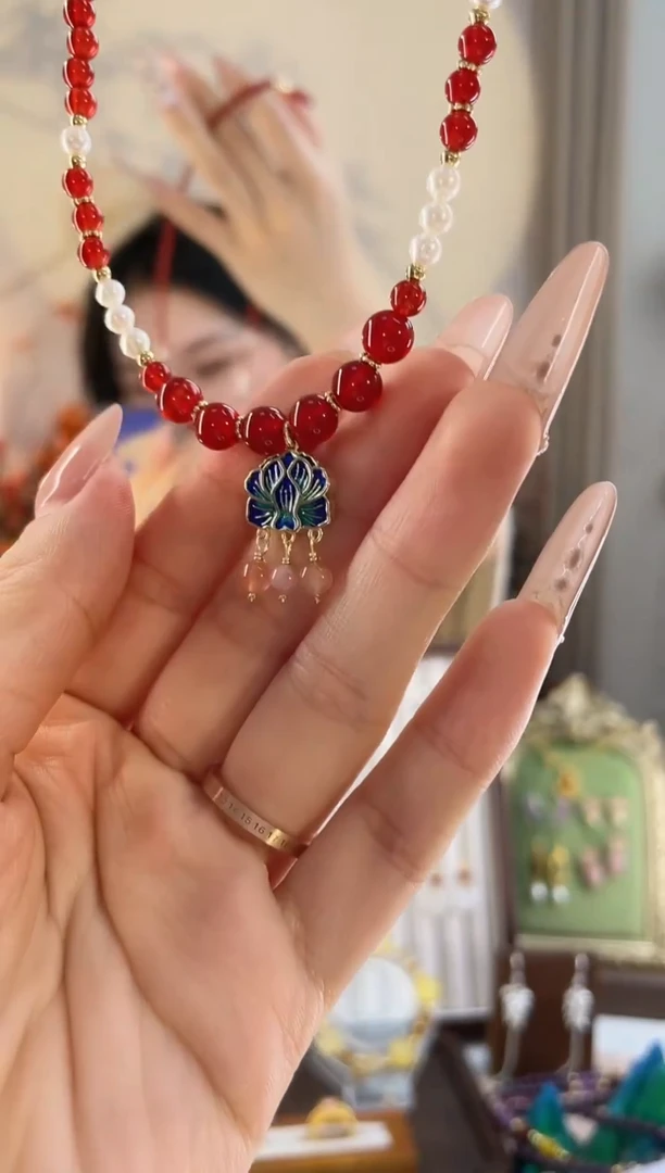 铜合金无铜合金无红玛莲花项链