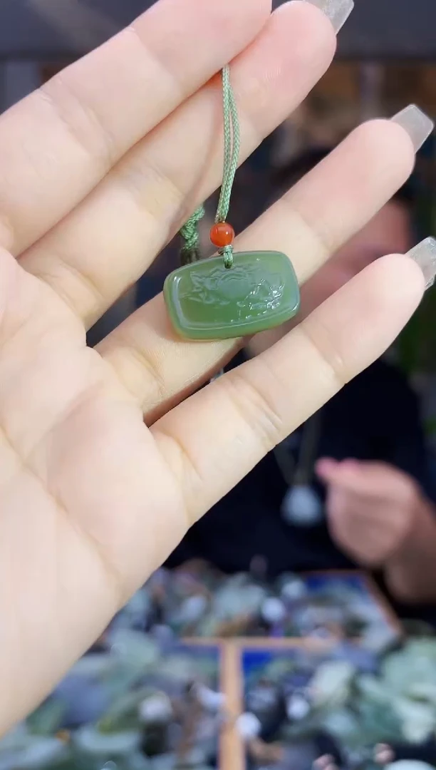 和田玉未镶嵌挂件拍一发一多样性发货