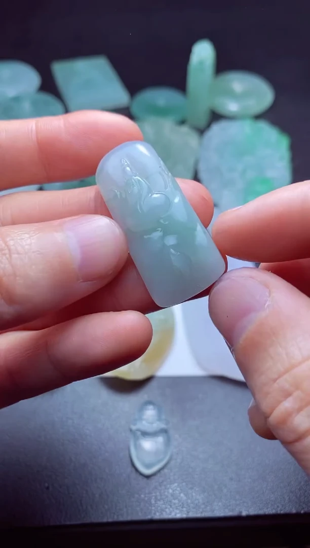 未镶嵌定制翡翠a货翡翠