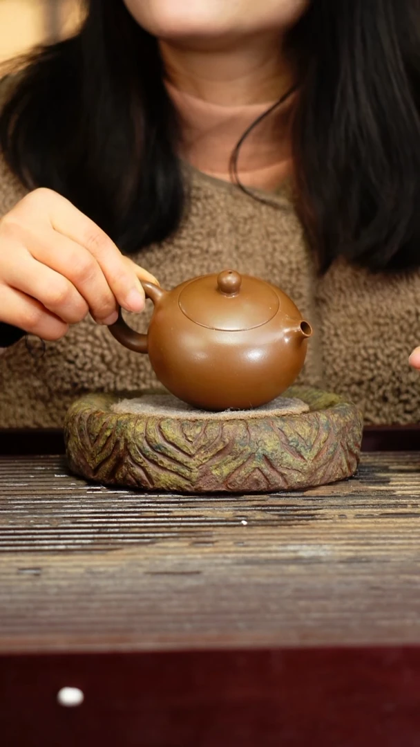 宜兴原矿紫砂壶茶壶宜兴原矿紫砂壶茶壶130C