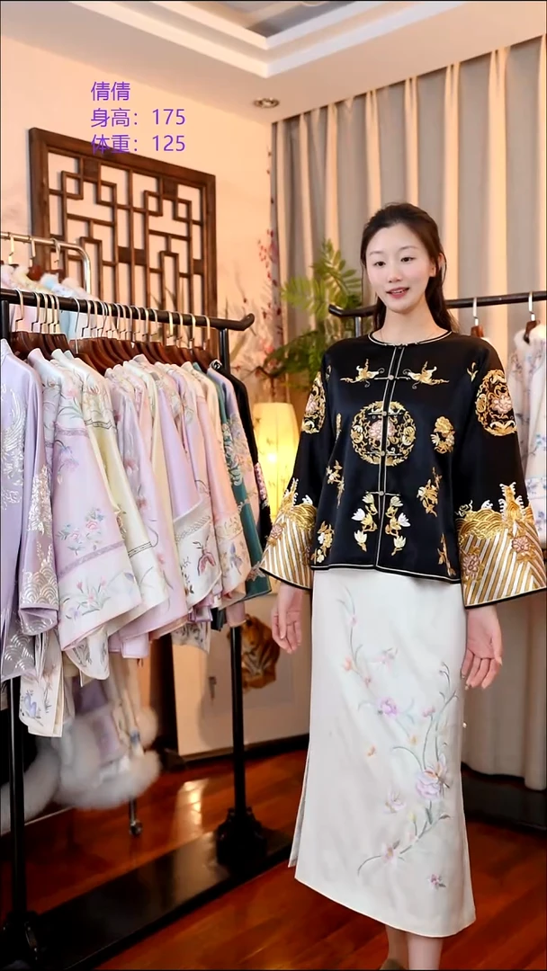 刺绣嫣****e黑金  非遗手工苏绣苏绣服饰