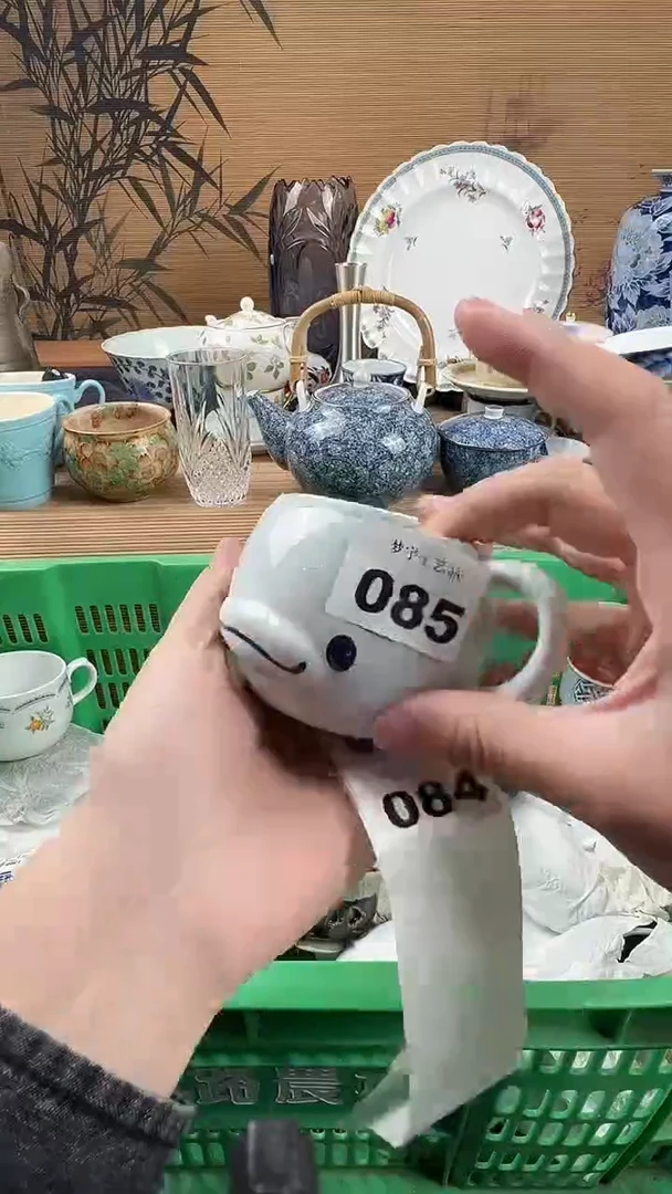 瓷片十**幺瓷片        085