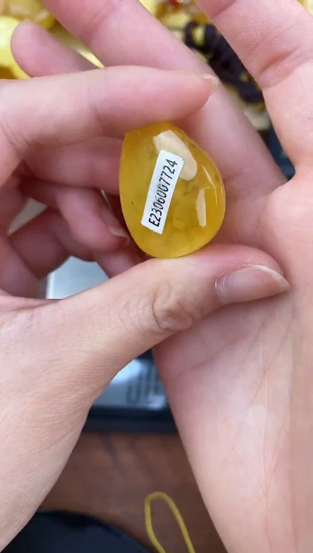 裸石琥珀未镶嵌天然琥珀蜜蜡