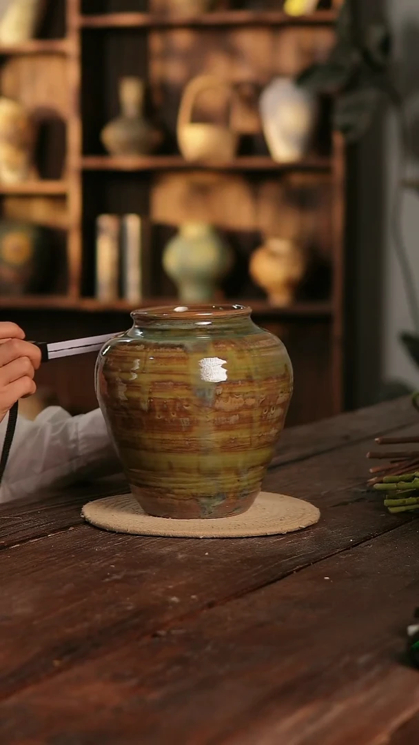 摆件8-90高23口11误差2无孔