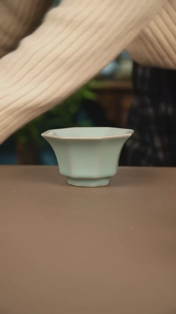 仿古八方杯微暇