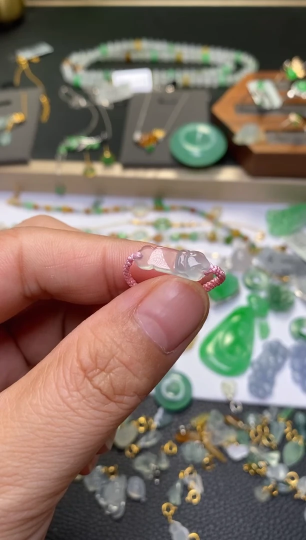 颈饰未镶嵌翡翠净货40921