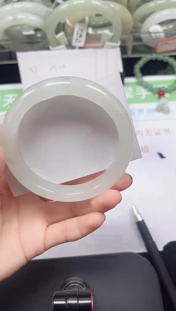 未镶嵌手镯石英质玉51-59/60