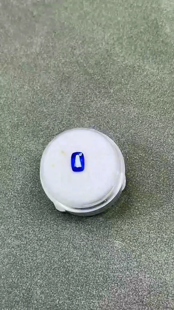 裸石蓝宝石天然裸石