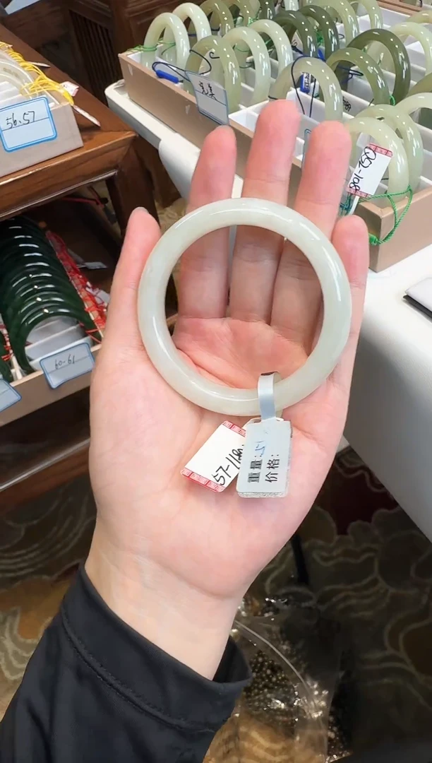 未镶嵌手镯和田玉57-ry21