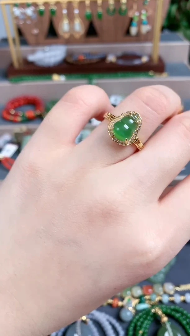 银S925镶嵌戒指和田玉1