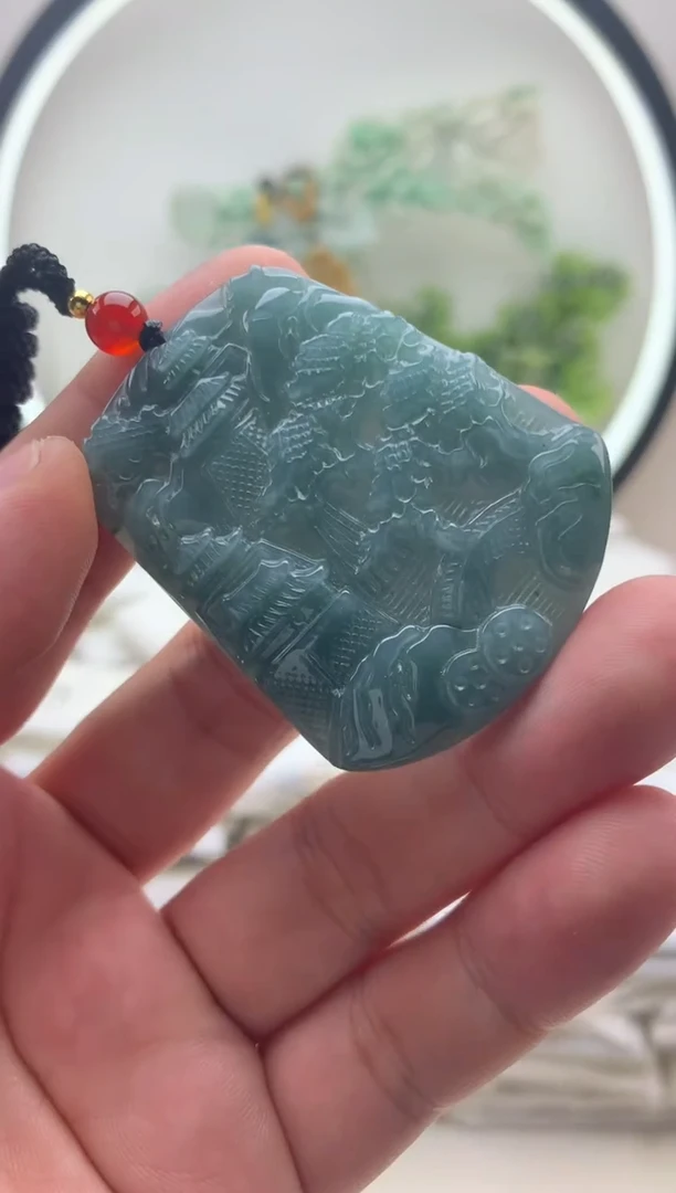 颈饰未镶嵌翡翠山水牌