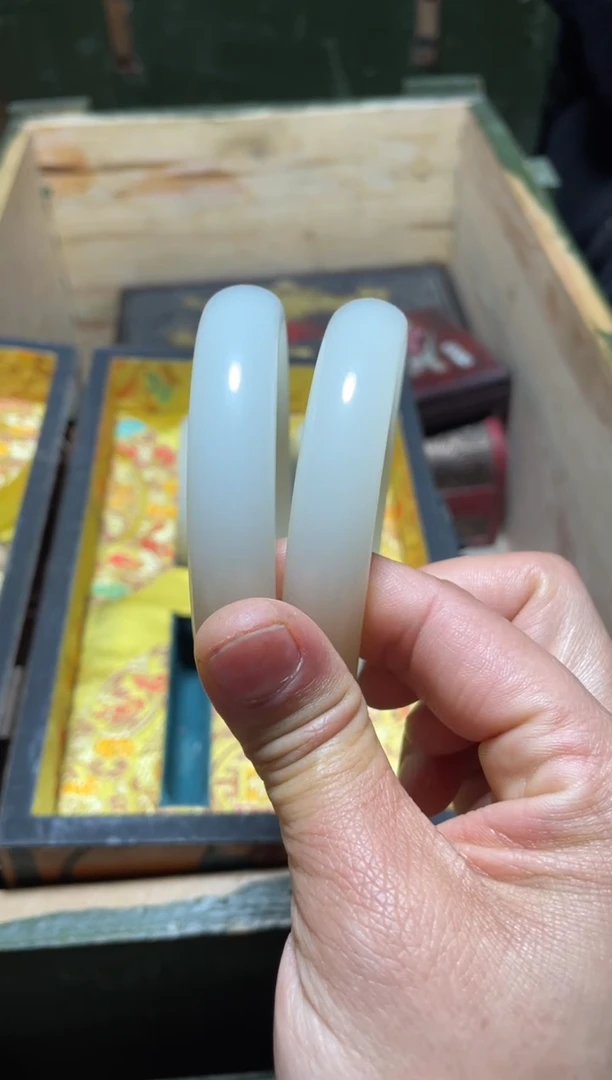 【闪购商品】手镯两件一起给