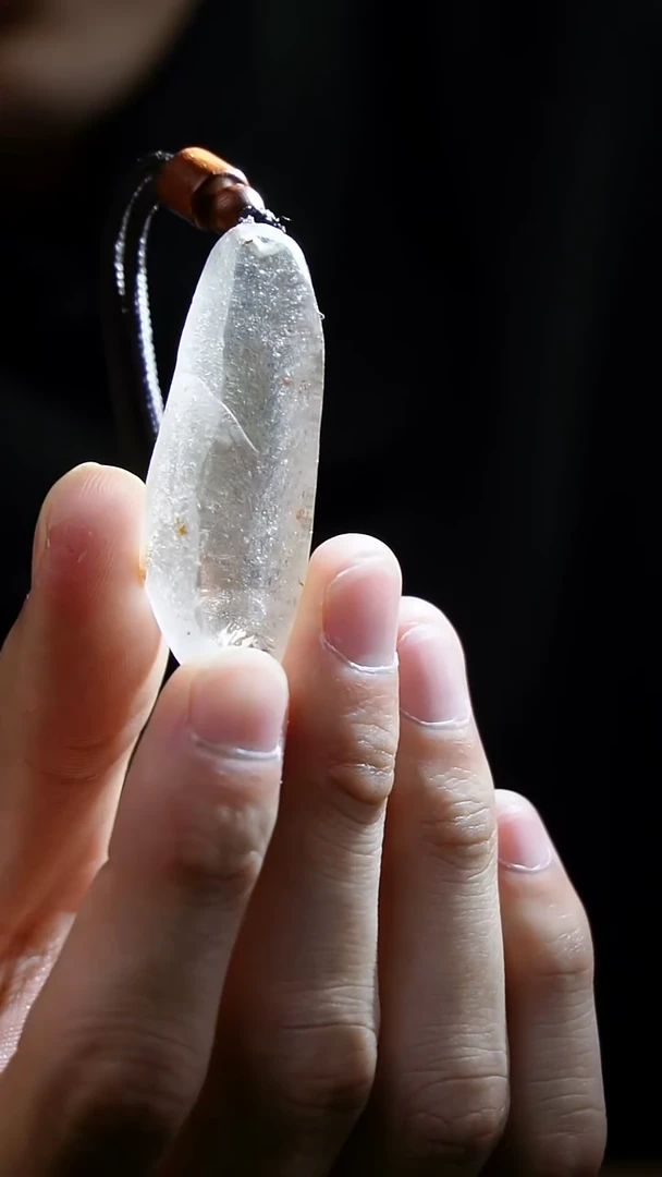 吊坠(赠链)未镶嵌水晶水晶