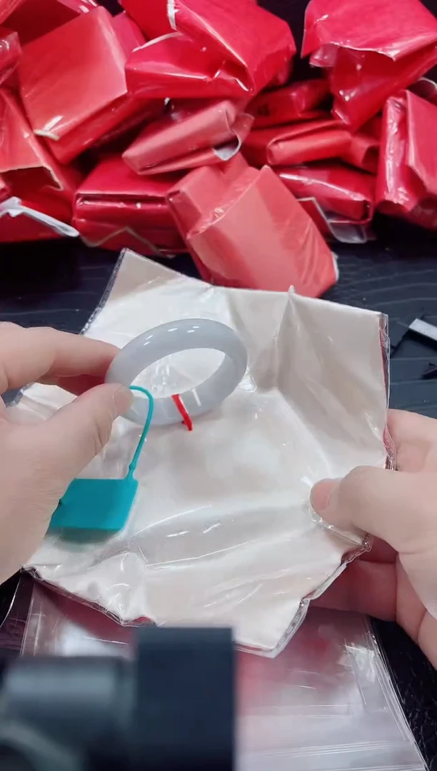 非金属无小哥163号手镯51.7圈口