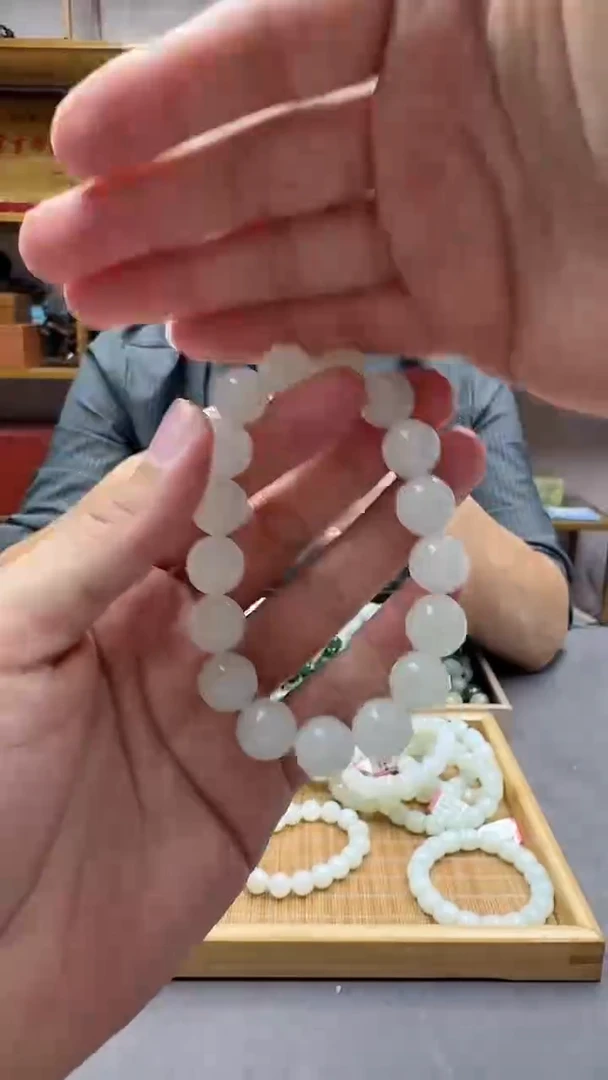 未镶嵌手链和田玉12且末暖白