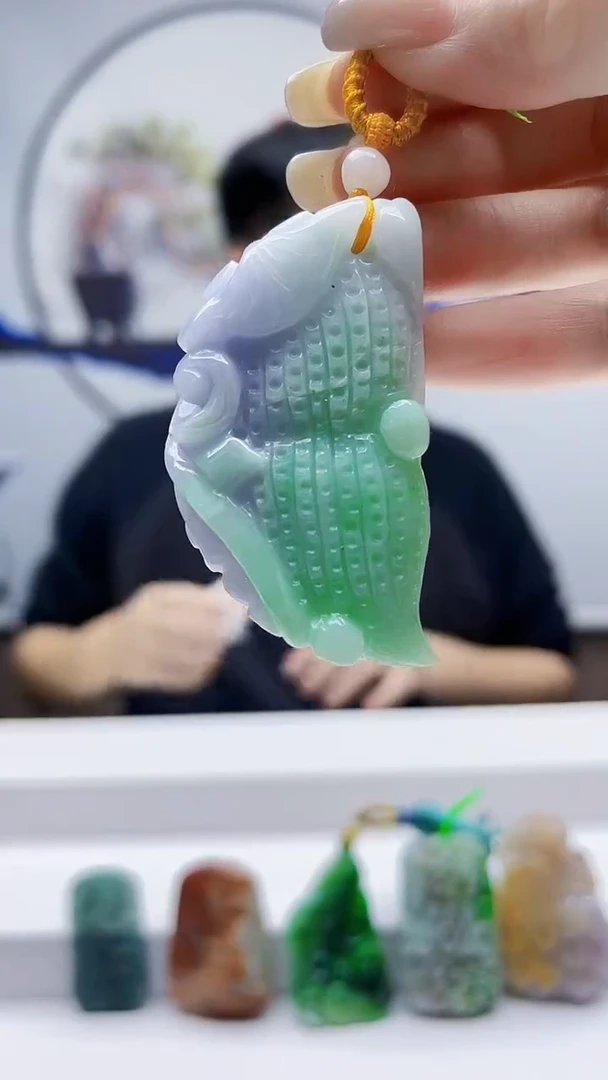 未镶嵌定制翡翠毛货挂件24