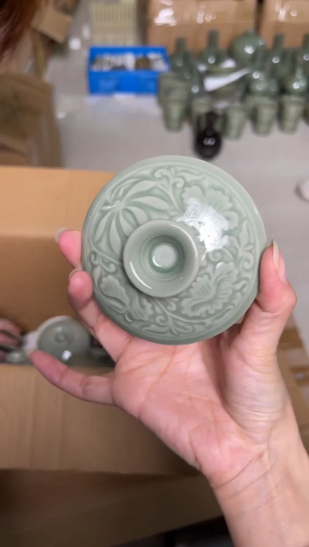 陶瓷青瓷莲纹单独盖子