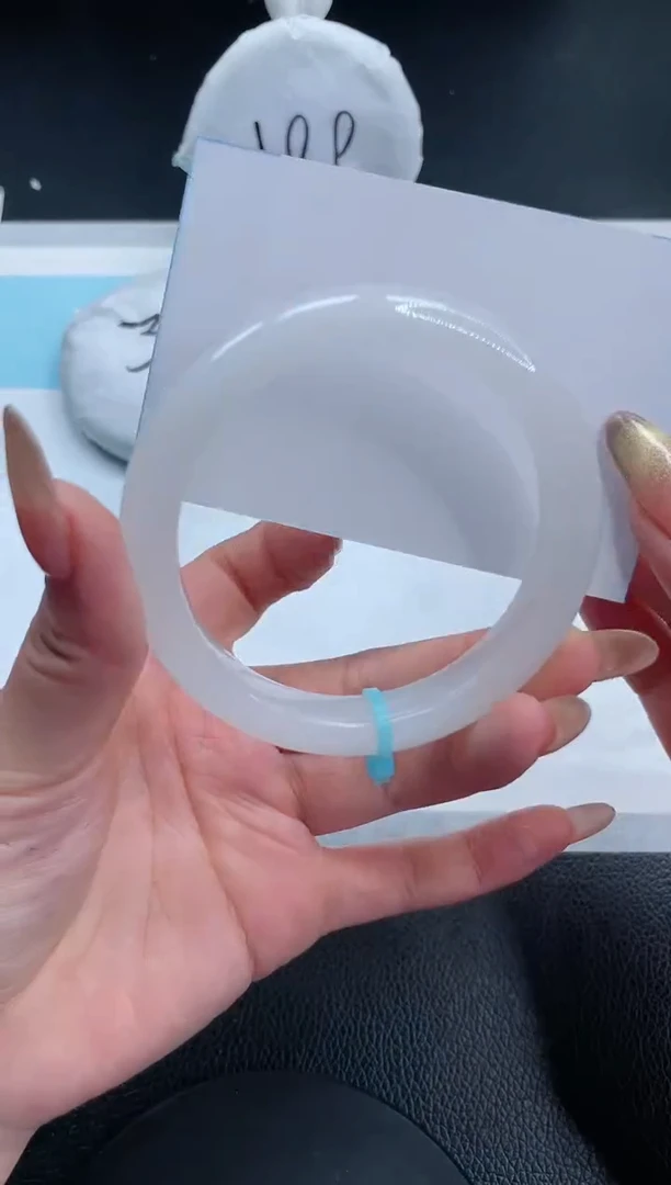 【闪购商品】石英质玉手镯未镶嵌20S114-58