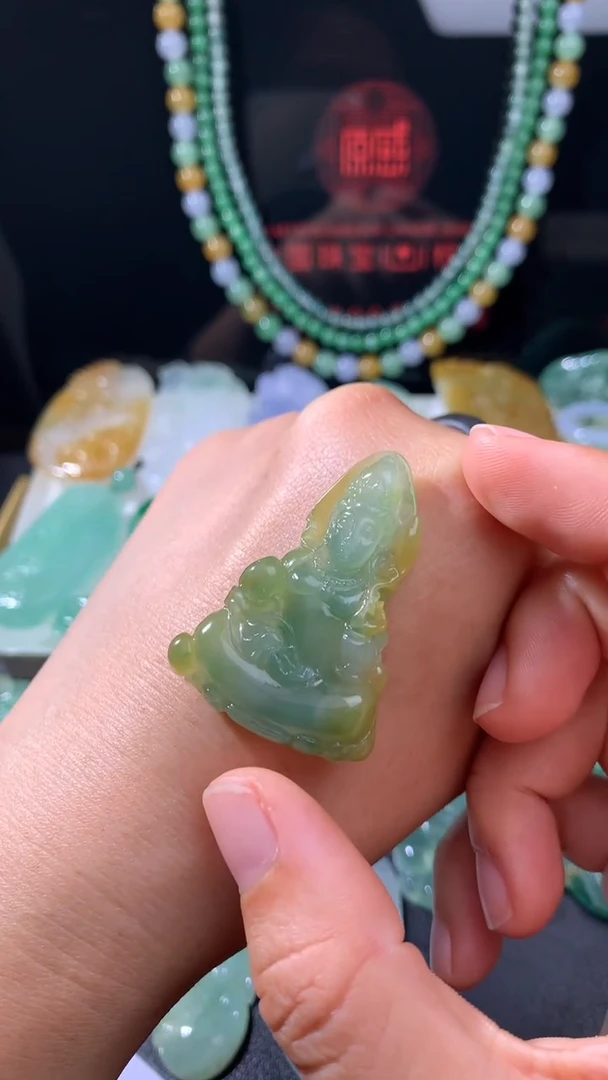 未镶嵌定制翡翠