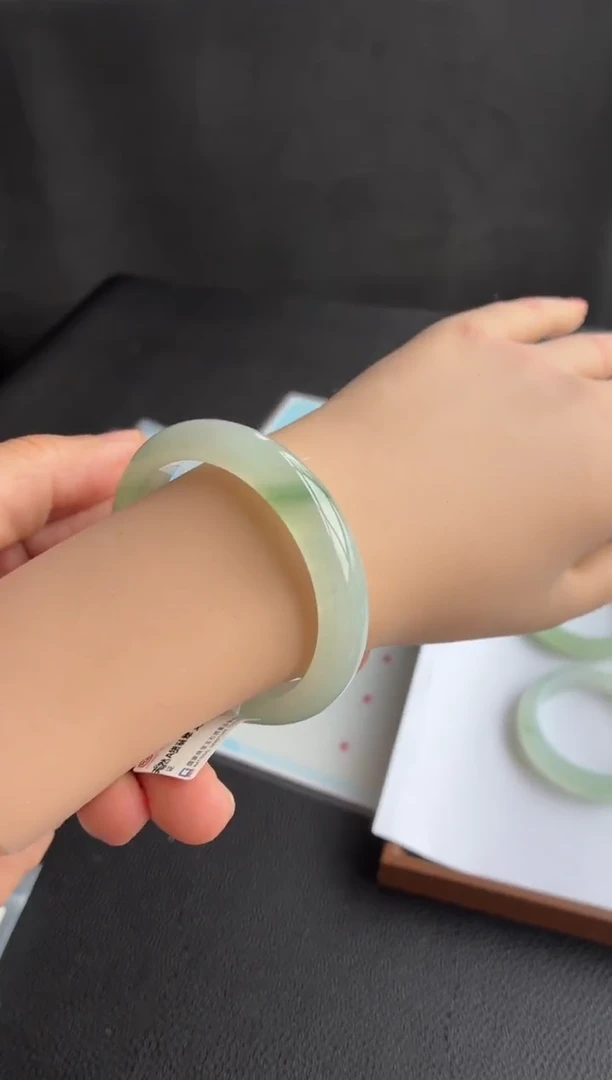 未镶嵌手镯翡翠50号51.5*11*8.2正圈