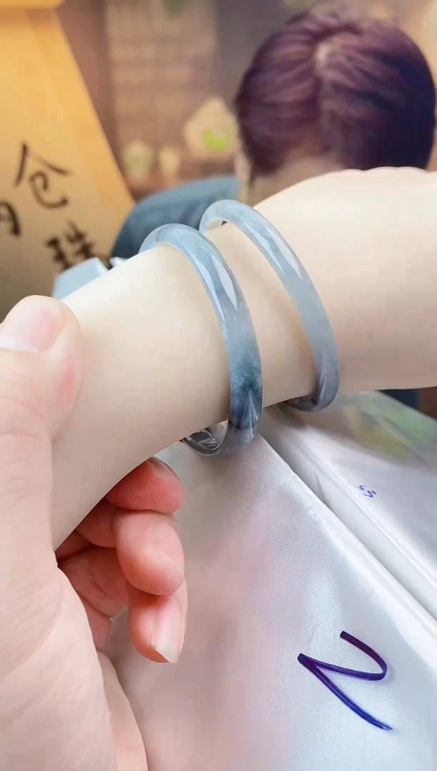 未镶嵌手镯翡翠纯天然缅甸A货翡翠手镯