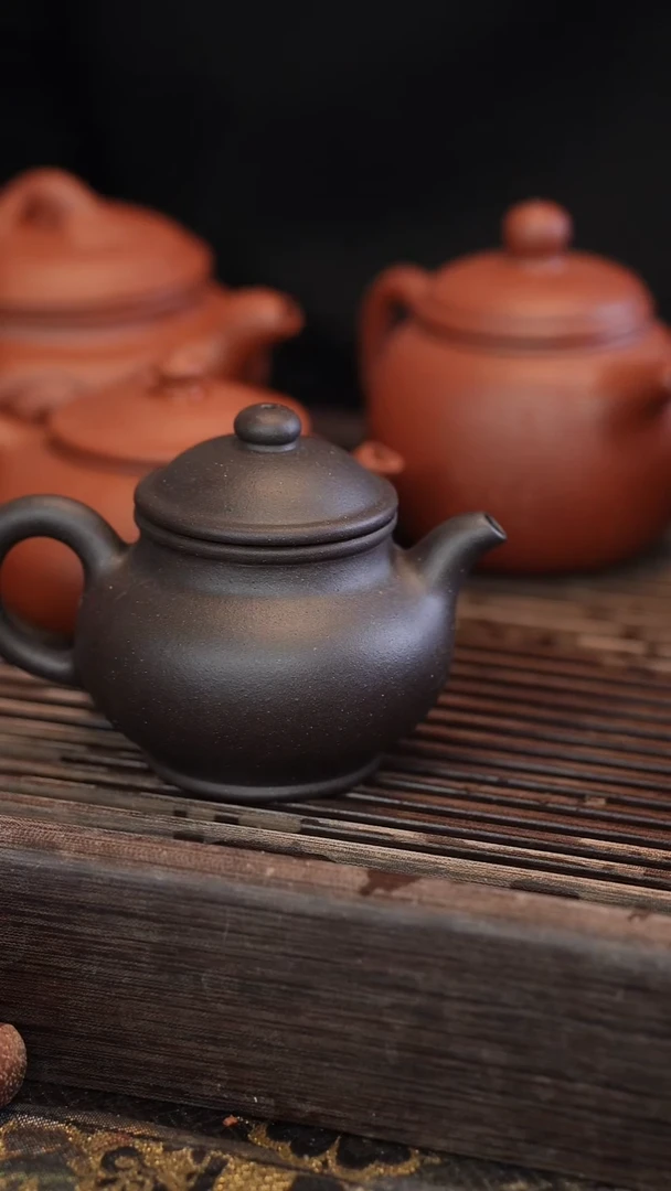 茶壶紫砂潘壶 黑金砂 半手工 140cc