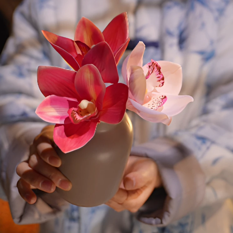 手感双色惠兰 茶几花 仿真花