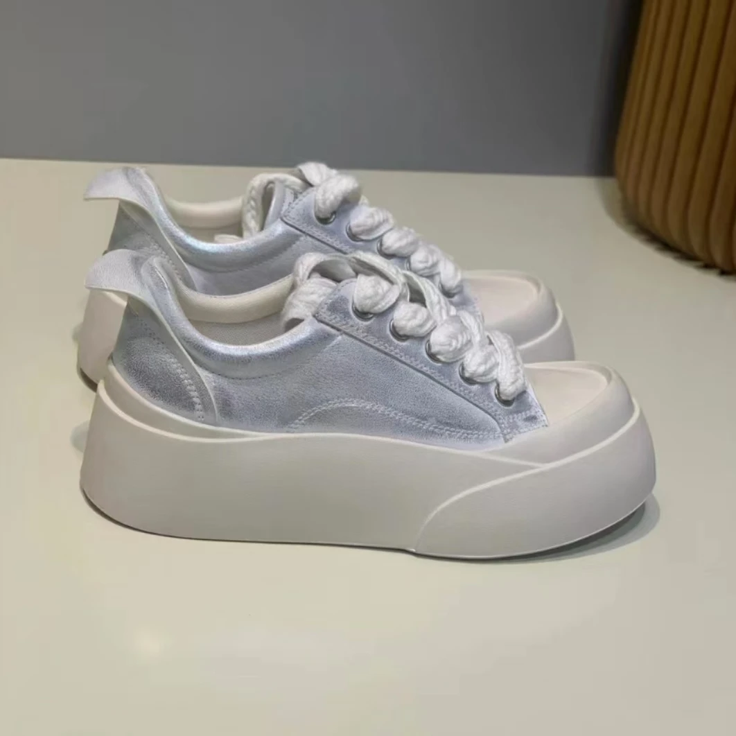 5123 新款圆头系带厚底松糕鞋银色面包鞋舒适百搭666