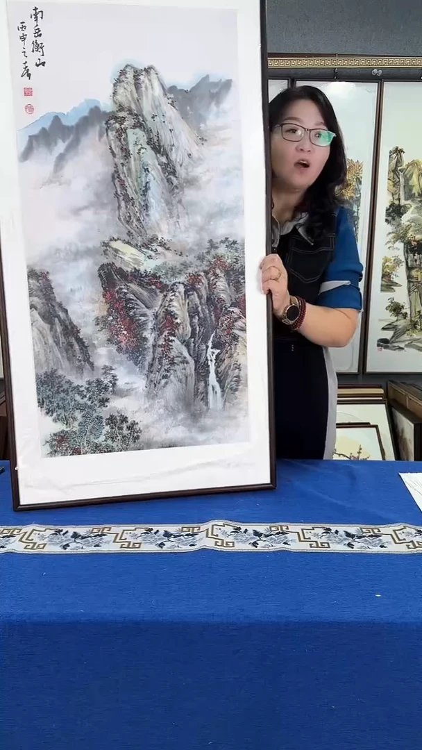 国画（精品山水画）实木画框 63*123