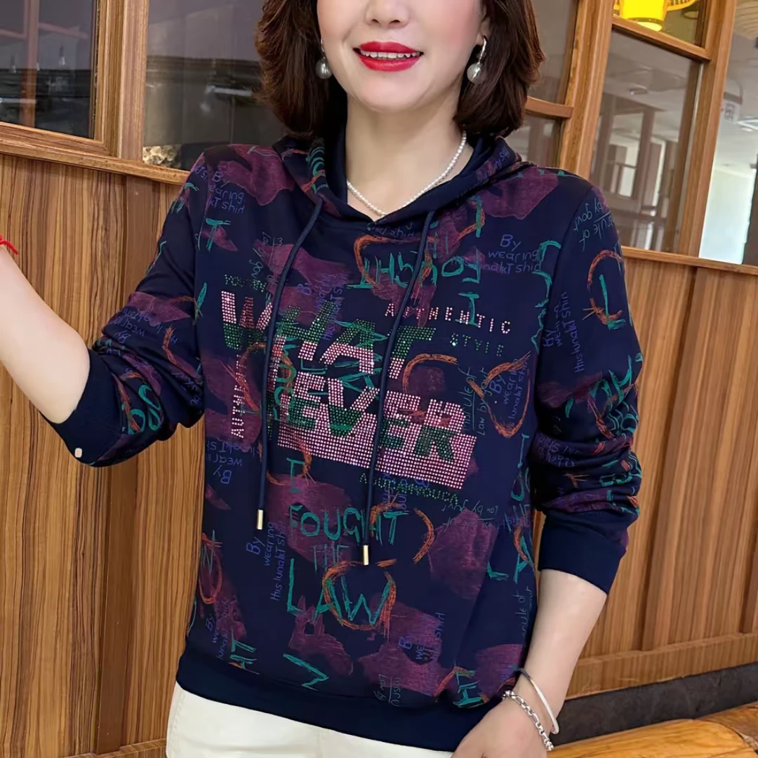 秋季新款时尚洋气连帽字母烫钻卫衣显瘦减龄设计感休闲百搭上衣潮