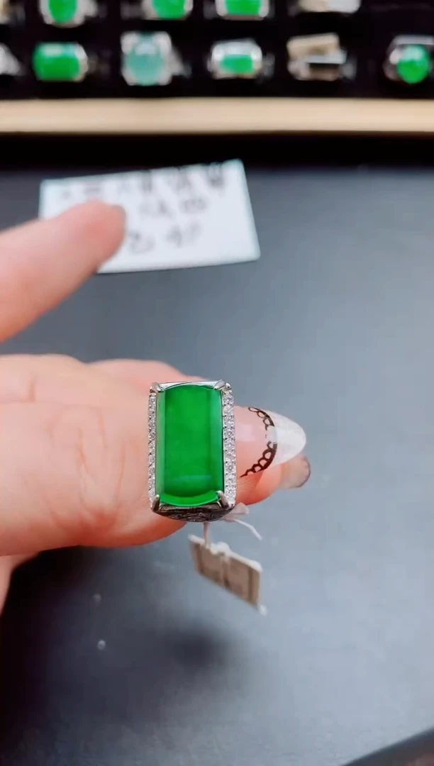 翡翠戒指银S925镶嵌04000