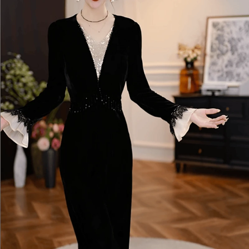 A672【连衣裙】2025早秋新款时尚高端轻奢女人味收腰中长款连衣裙