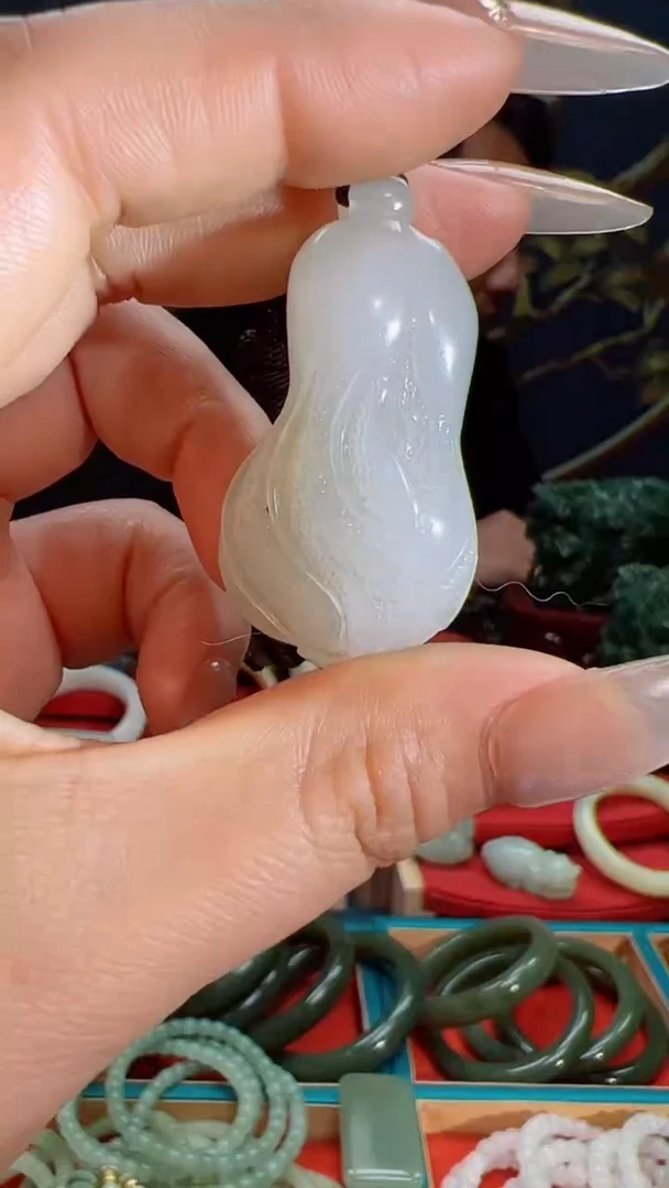 【闪购商品】和田玉吊坠未镶嵌1