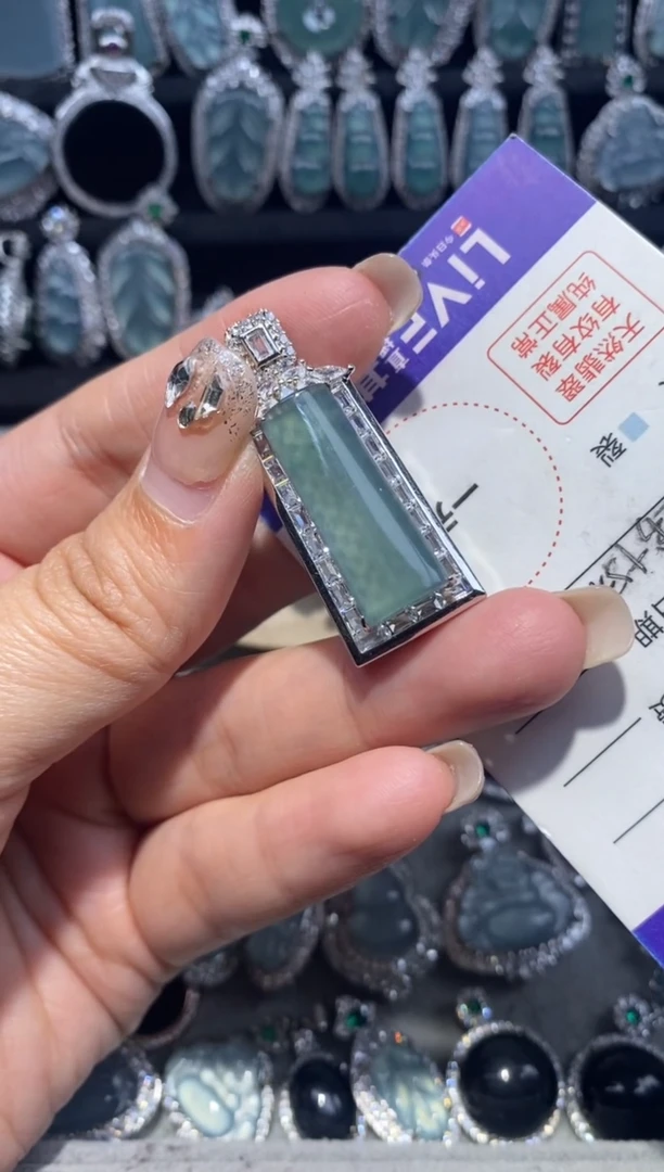 【闪购商品】翡翠项链未镶嵌翡翠