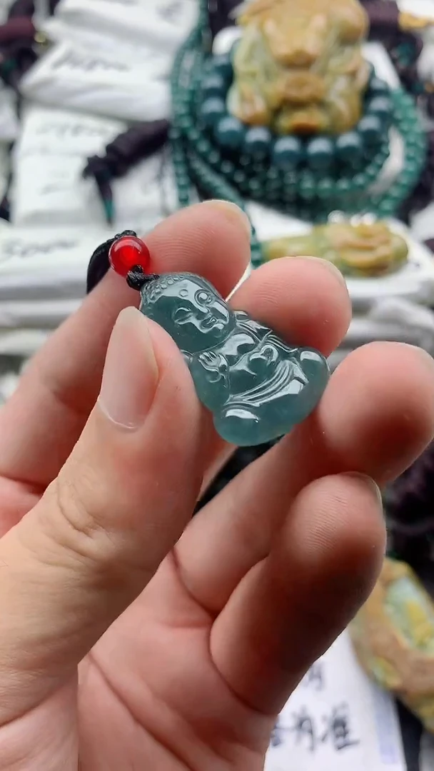 翡翠未镶嵌颈饰0000000000