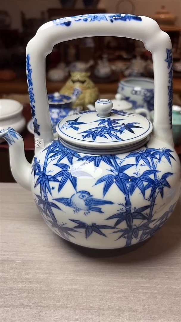 谢谢老板，回流产品有磨损正常，谨慎买！