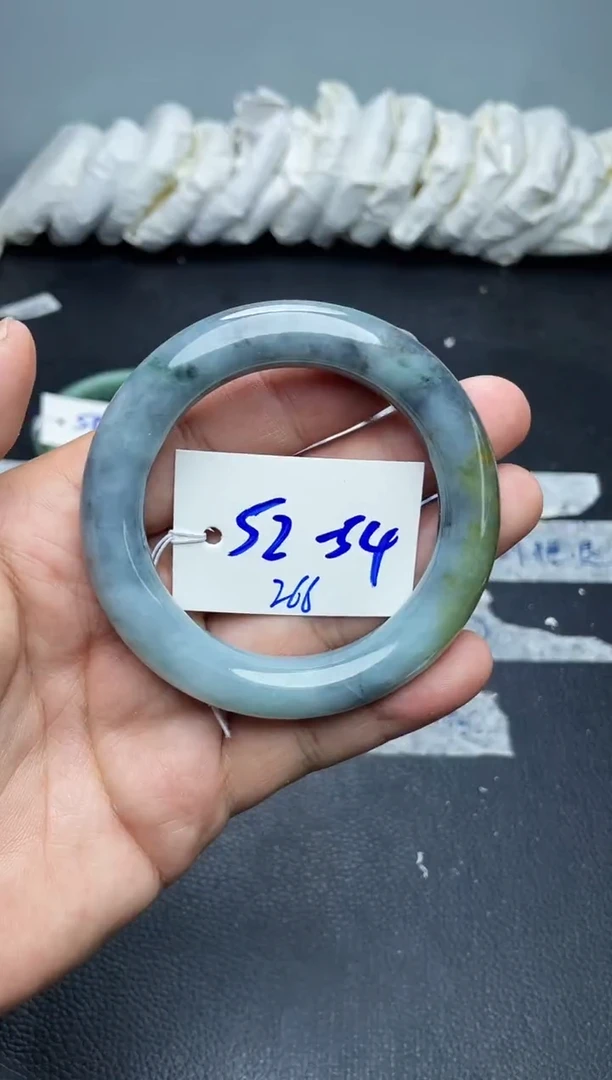 未镶嵌手镯翡翠266