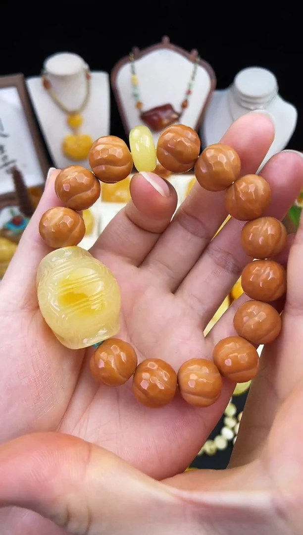 琥珀未镶嵌珠宝奇石疯*柒月