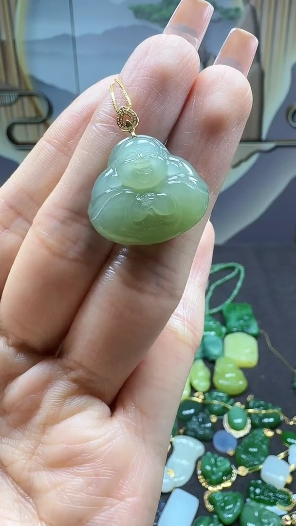 和田玉18K金镶嵌吊坠(不含链)1