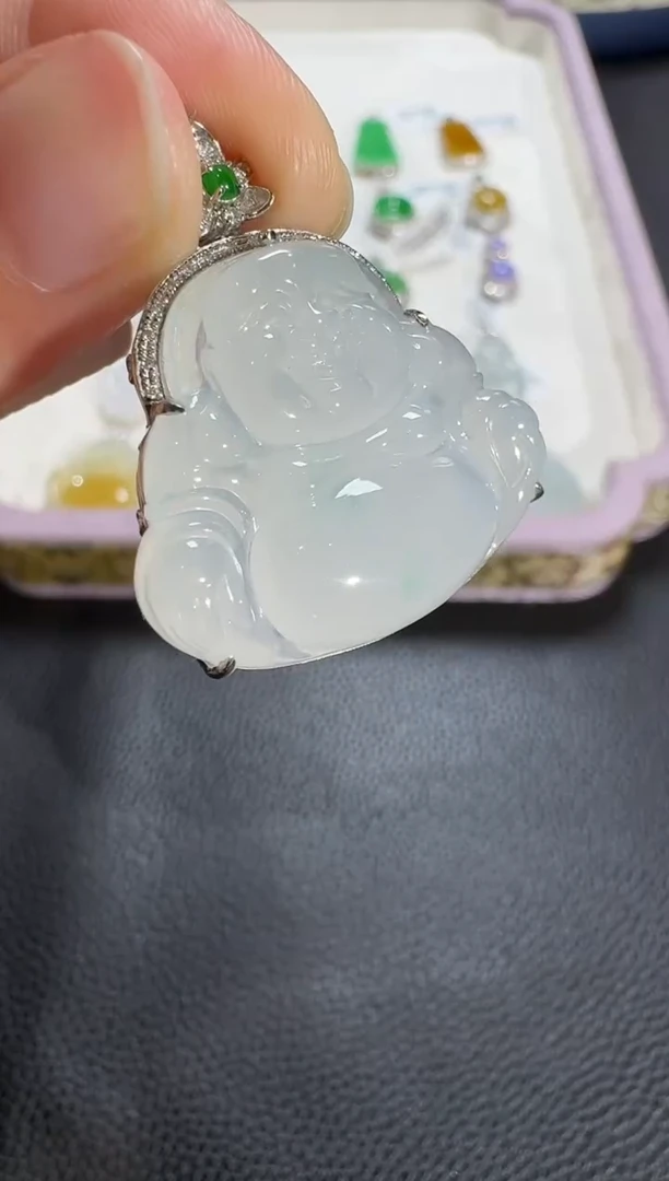 【闪购商品】翡翠吊坠(不含链)18K金镶嵌【源头工厂】钻石镶嵌