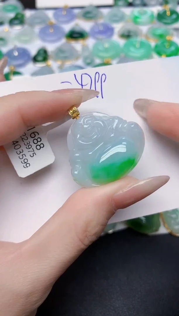 颈饰18K金镶嵌翡翠天然缅甸A货翡翠百元以上9元证书费自理