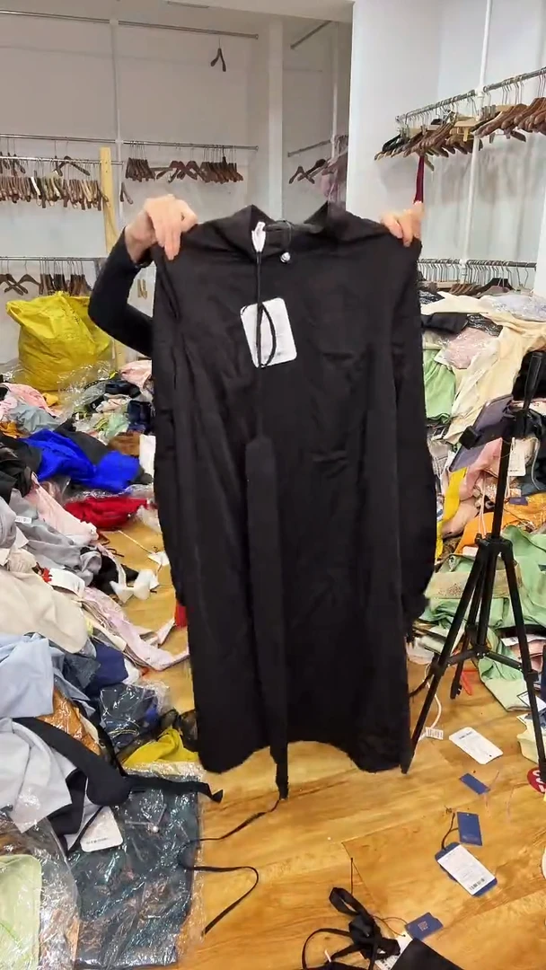 2XL码    125-135斤    连衣裙