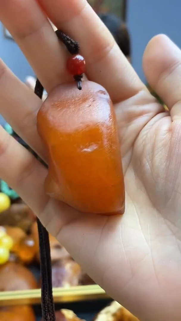 琥珀颈饰未镶嵌吊坠