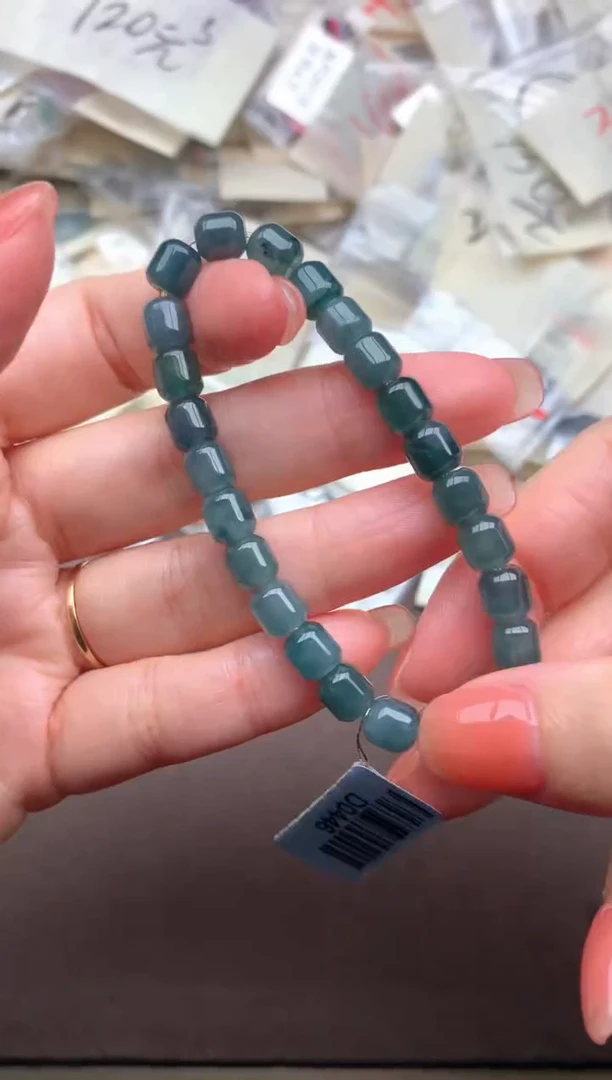 翡翠挂件未镶嵌一福利