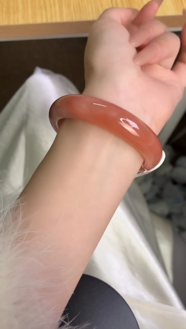 未镶嵌手镯石英质玉桃花酿90-圈口57.6-236