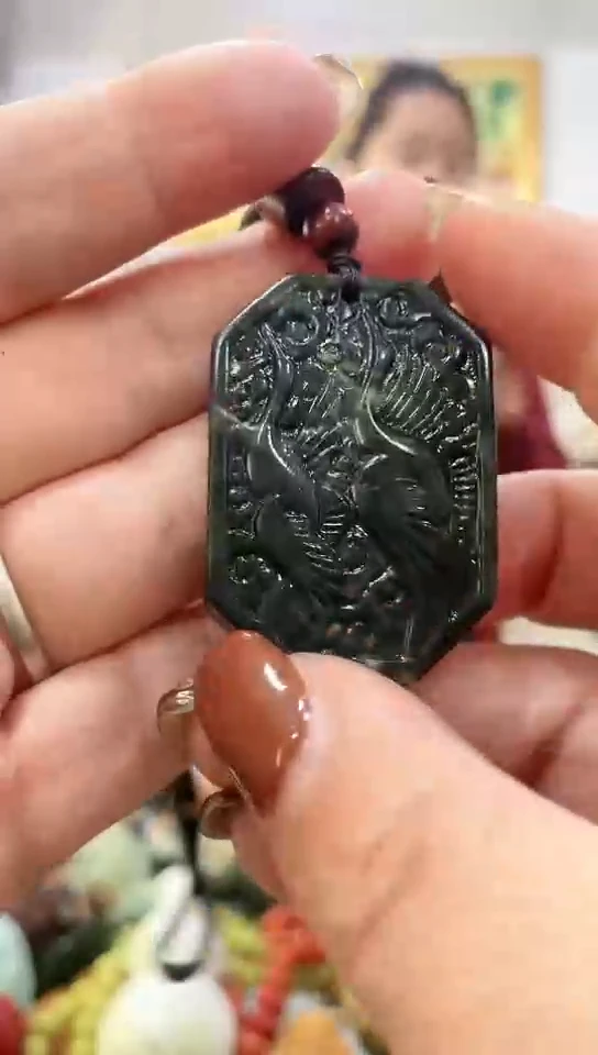 未镶嵌岫玉挂件